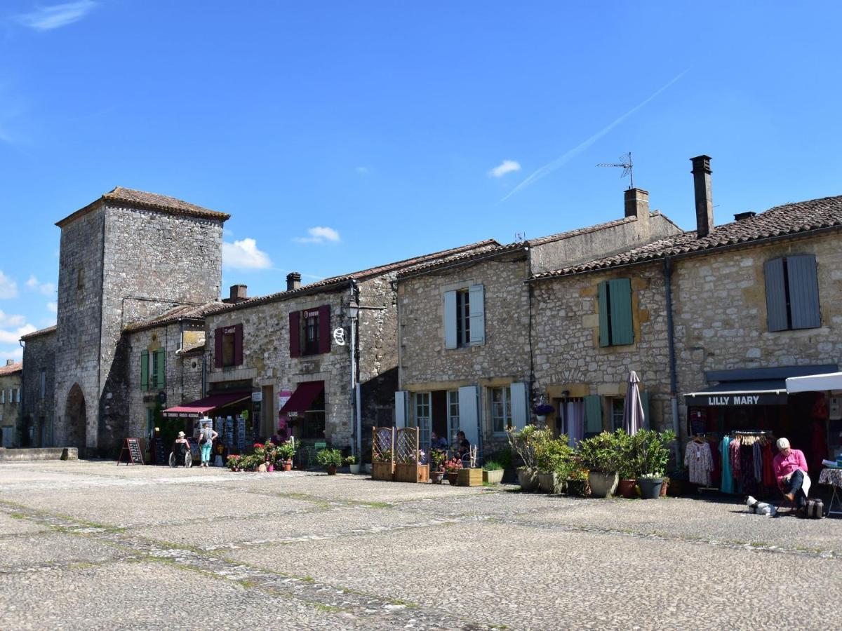 Cosy Holiday Home In Lantheuil With Garden Villefranche-du-Périgord Exteriér fotografie