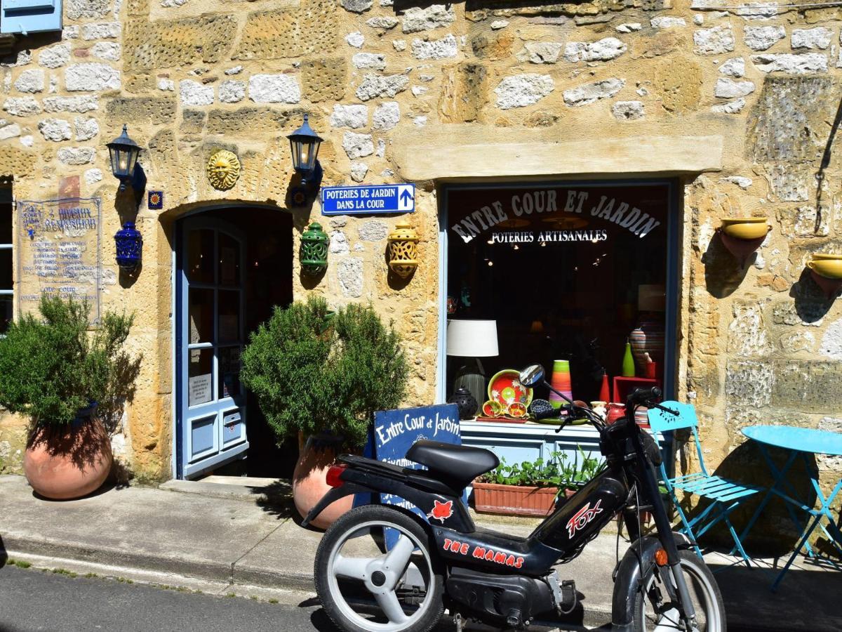 Cosy Holiday Home In Lantheuil With Garden Villefranche-du-Périgord Exteriér fotografie