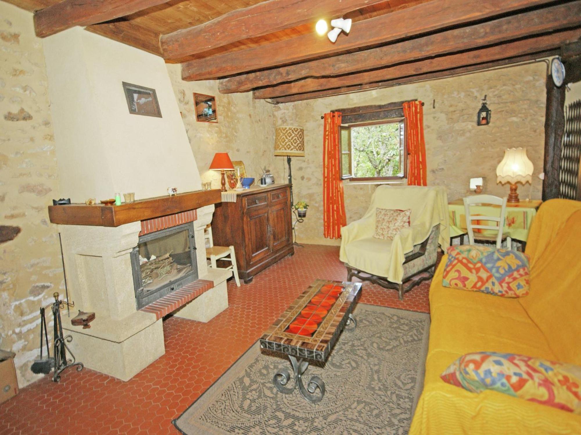 Cosy Holiday Home In Lantheuil With Garden Villefranche-du-Périgord Exteriér fotografie