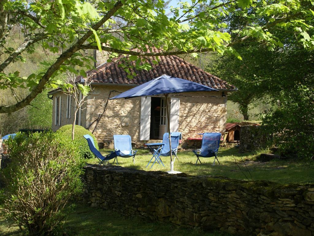Cosy Holiday Home In Lantheuil With Garden Villefranche-du-Périgord Exteriér fotografie
